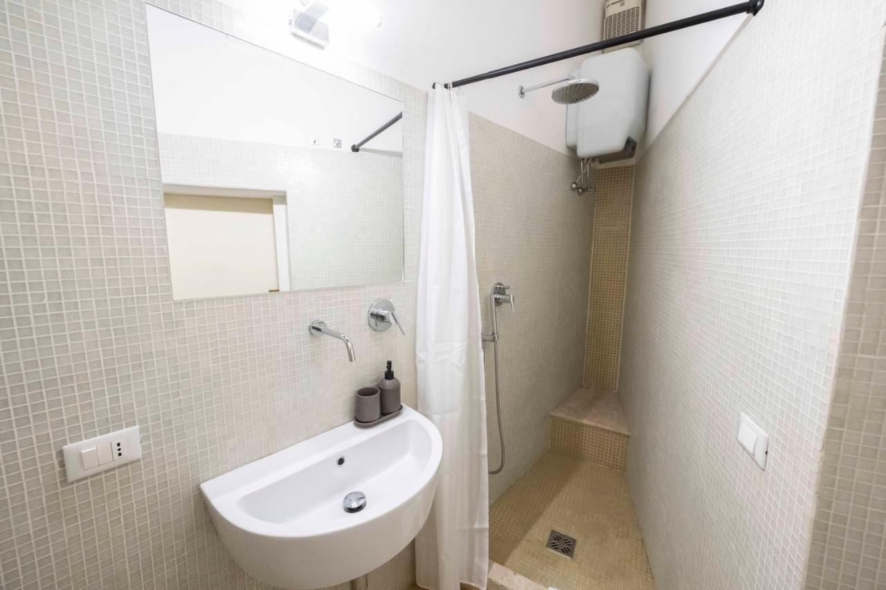 Delle Grotte - Campo De' Fiori Apartment *