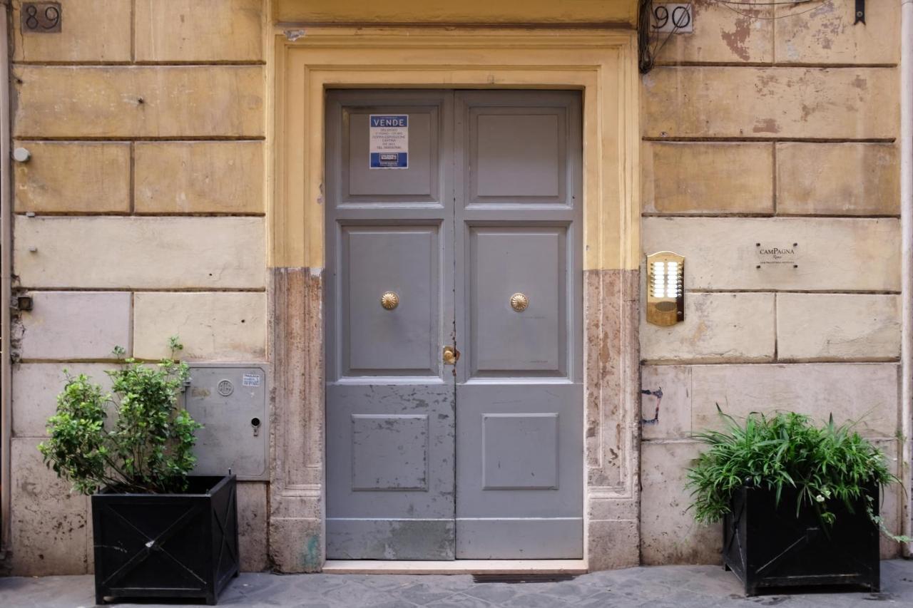 Joivy Trevi Fountain's Relais Apartment
