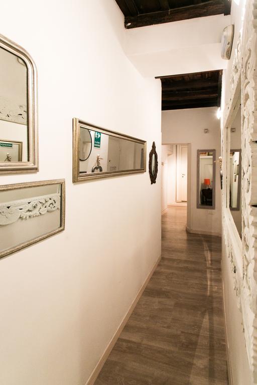 Guest house Navona First 2*