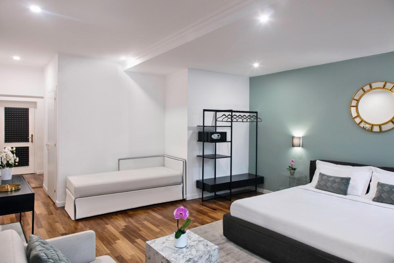 Fellini Design Guest house 2*