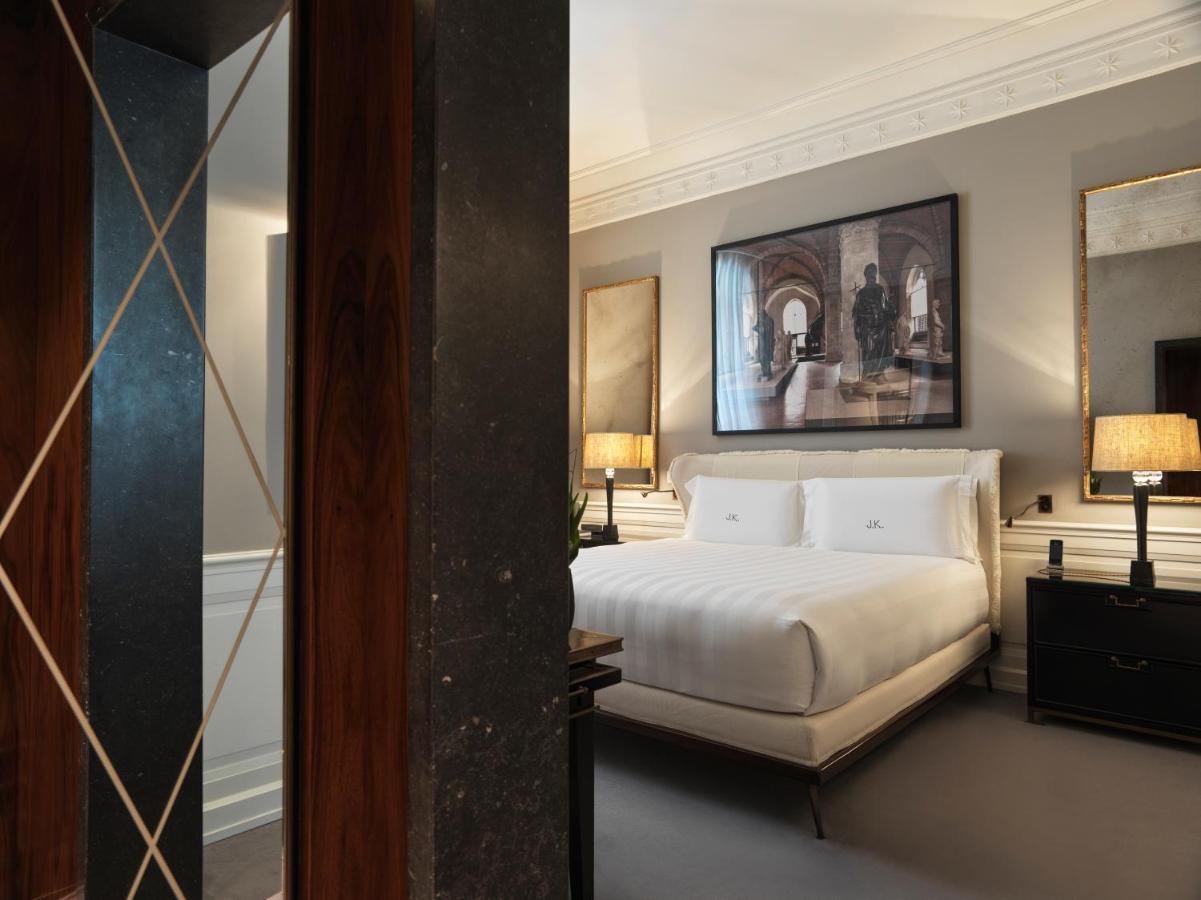 J.k. Place - The Leading Of The World Hotel Rome