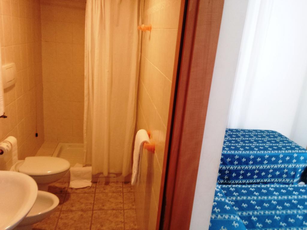 Maria Rosa Molas - Casa Per Ferie 3* Rome