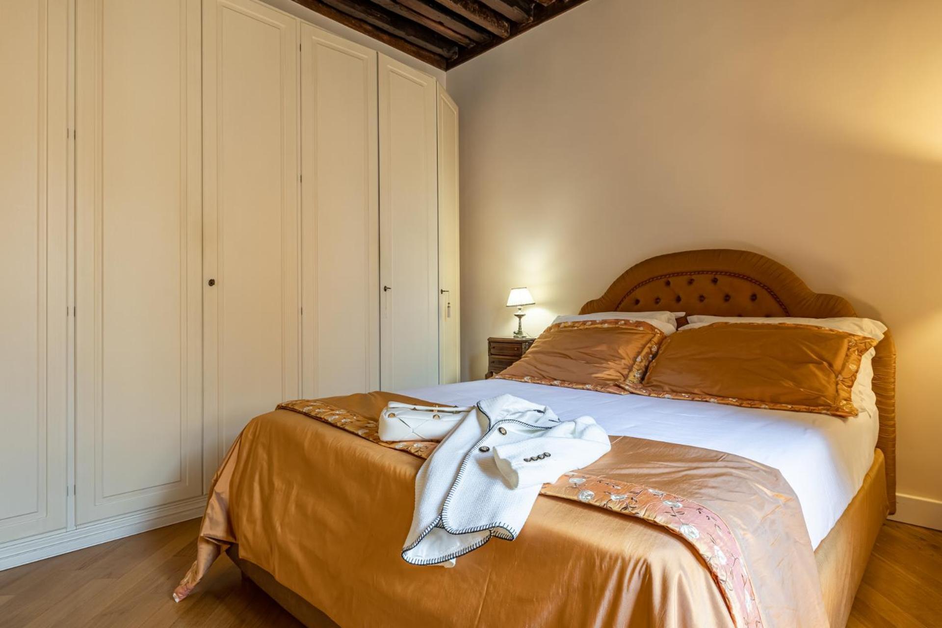 Dimora Coronari Apartment *