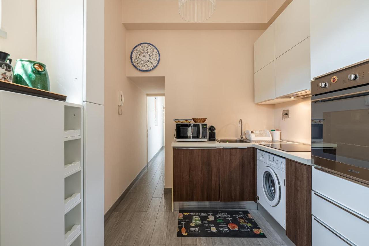 Apartment Dimora Coronari Rome