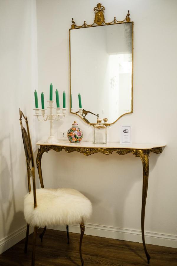 Casa Leoncino Bed & Breakfast *