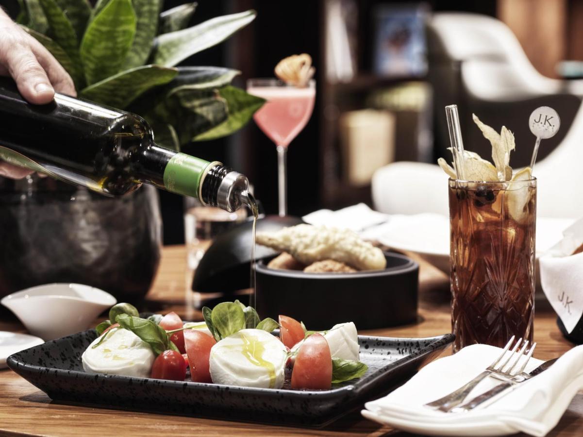 J.k. Place - The Leading Of The World Hotel Rome