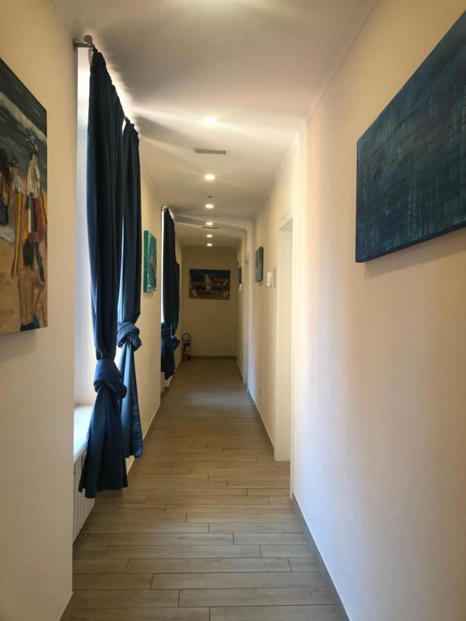 Seven Guest house *