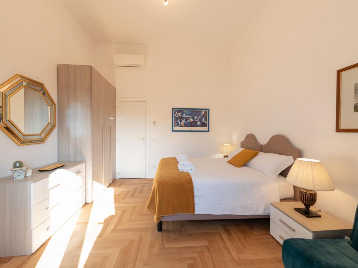 The Rent - Bright Near Isola Tiberina Appartamento *