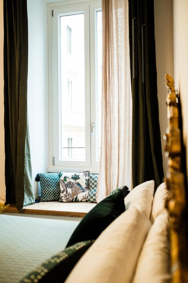 Casa Leoncino Bed & Breakfast