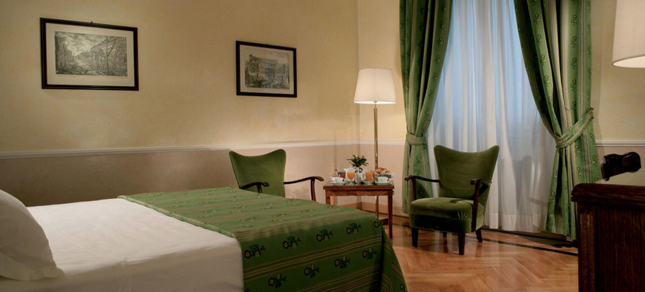 Bettoja Massimo D'azeglio Hotel 4*