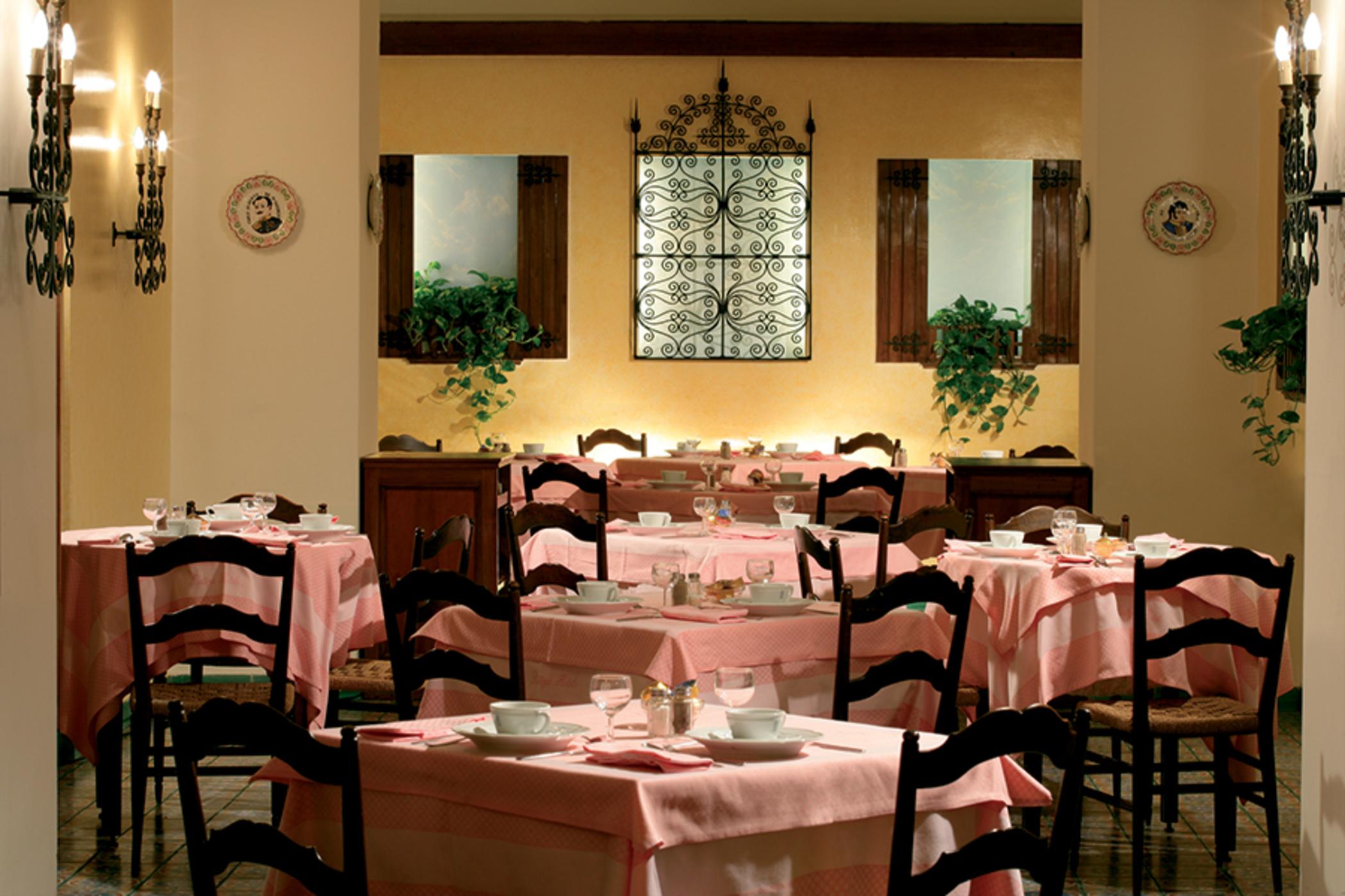 Bettoja Massimo D'azeglio Hotel 4*