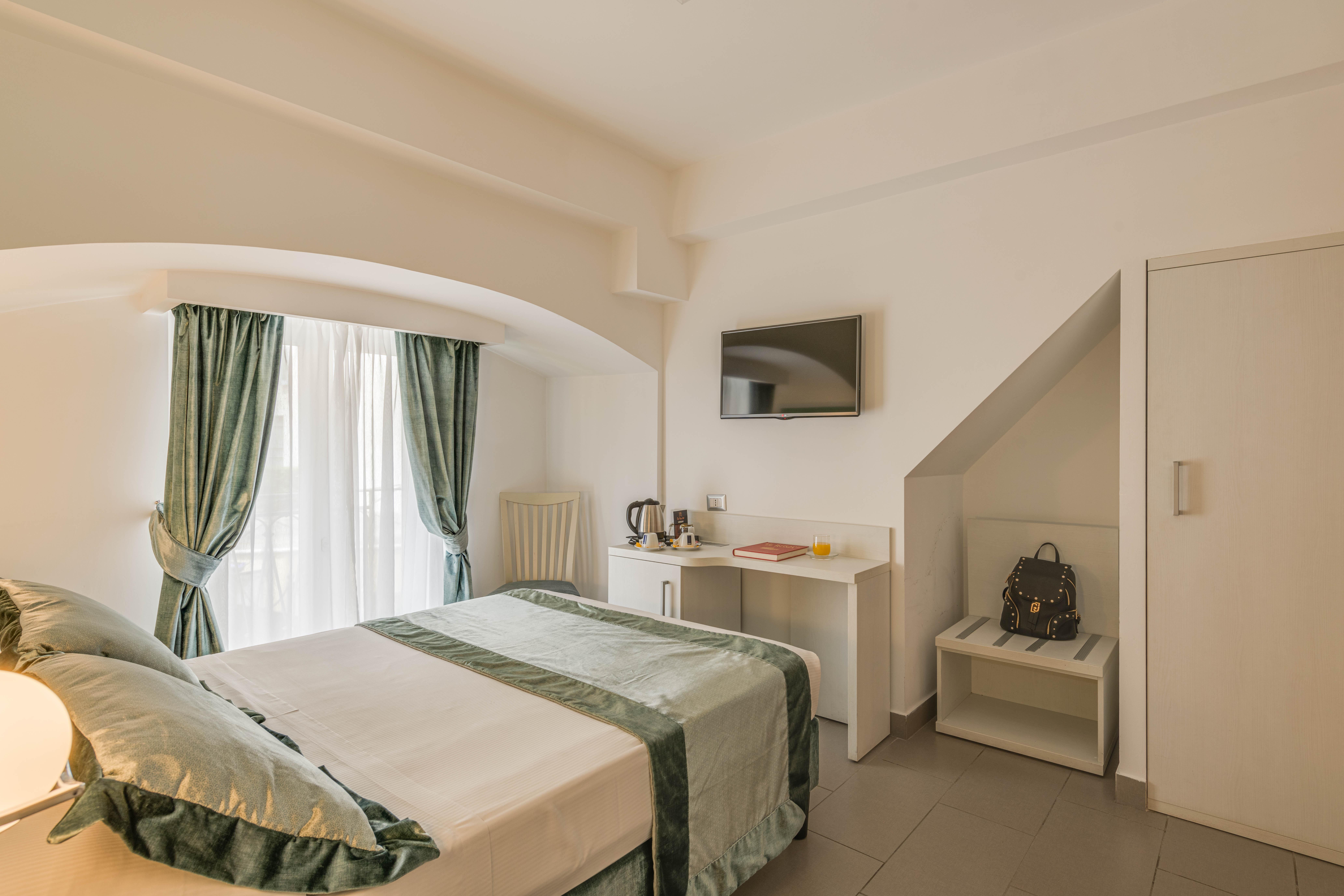 Hotel Trevi