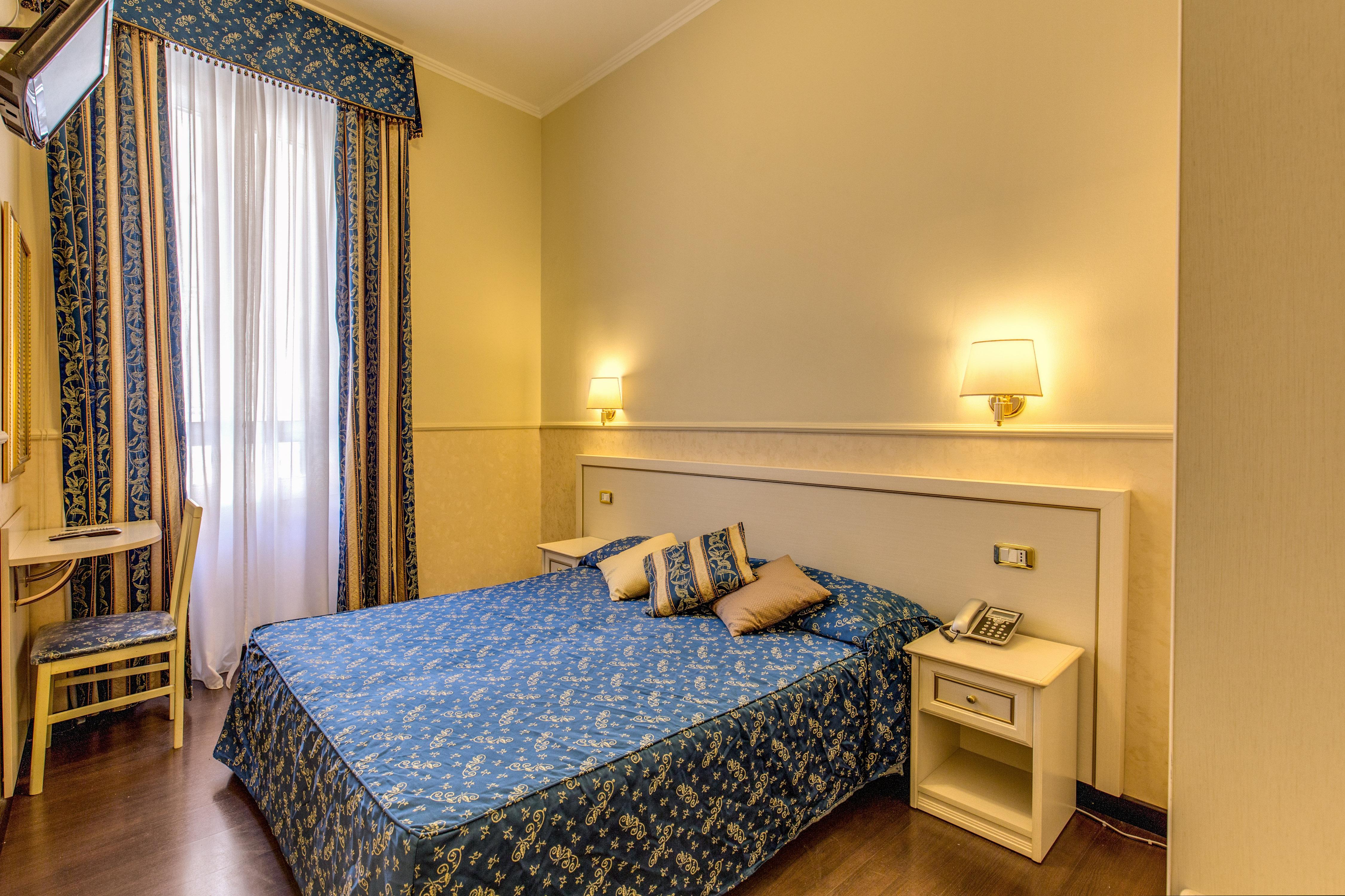 Hotel Anfiteatro Flavio Roma