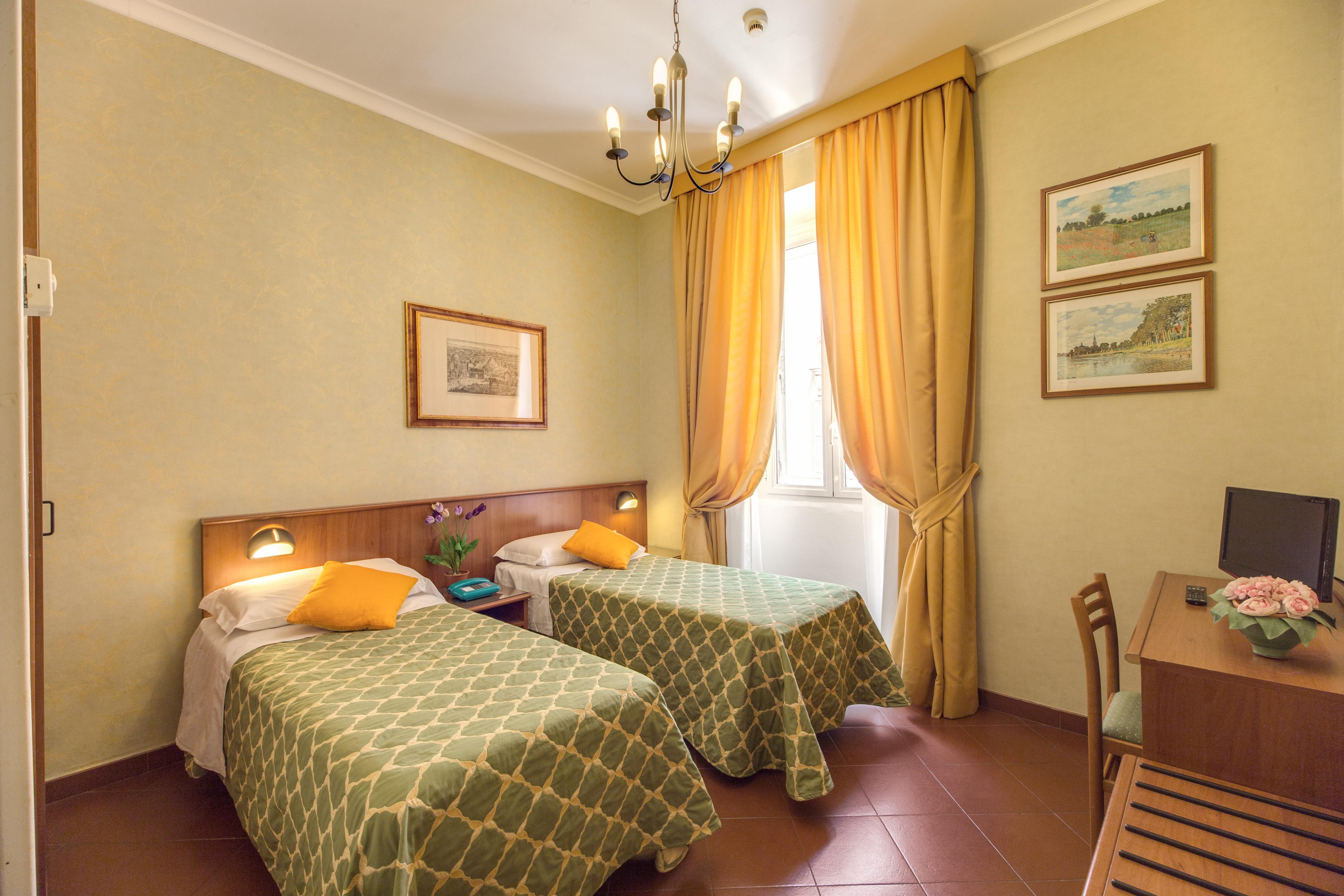 Hotel Hotel Corona