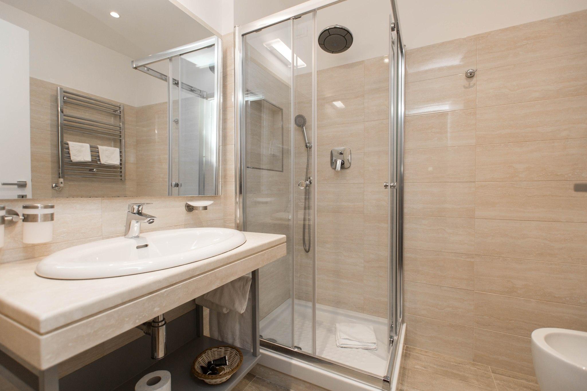 Art - Gruppo Trevi Hotel 4*
