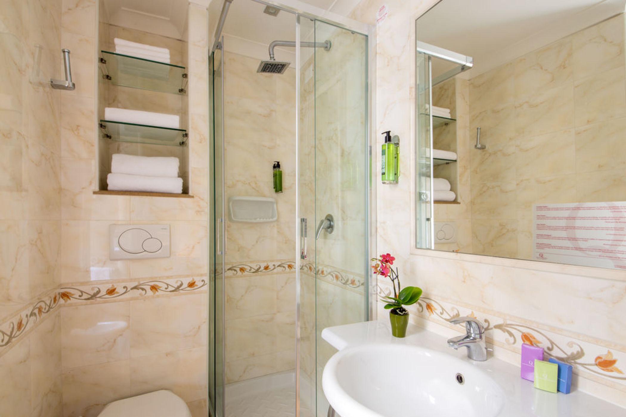Hotel Oxford 4*