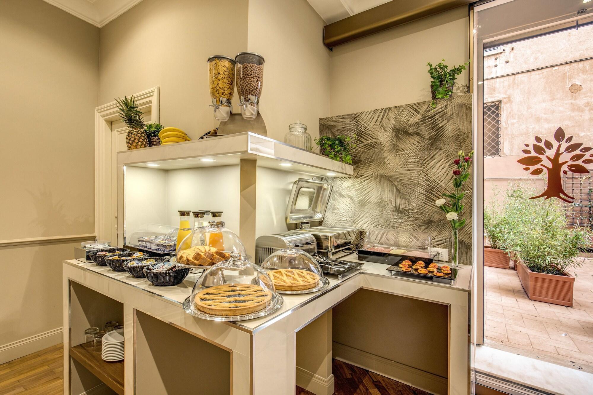 Charme Spagna Boutique Hotel 3*