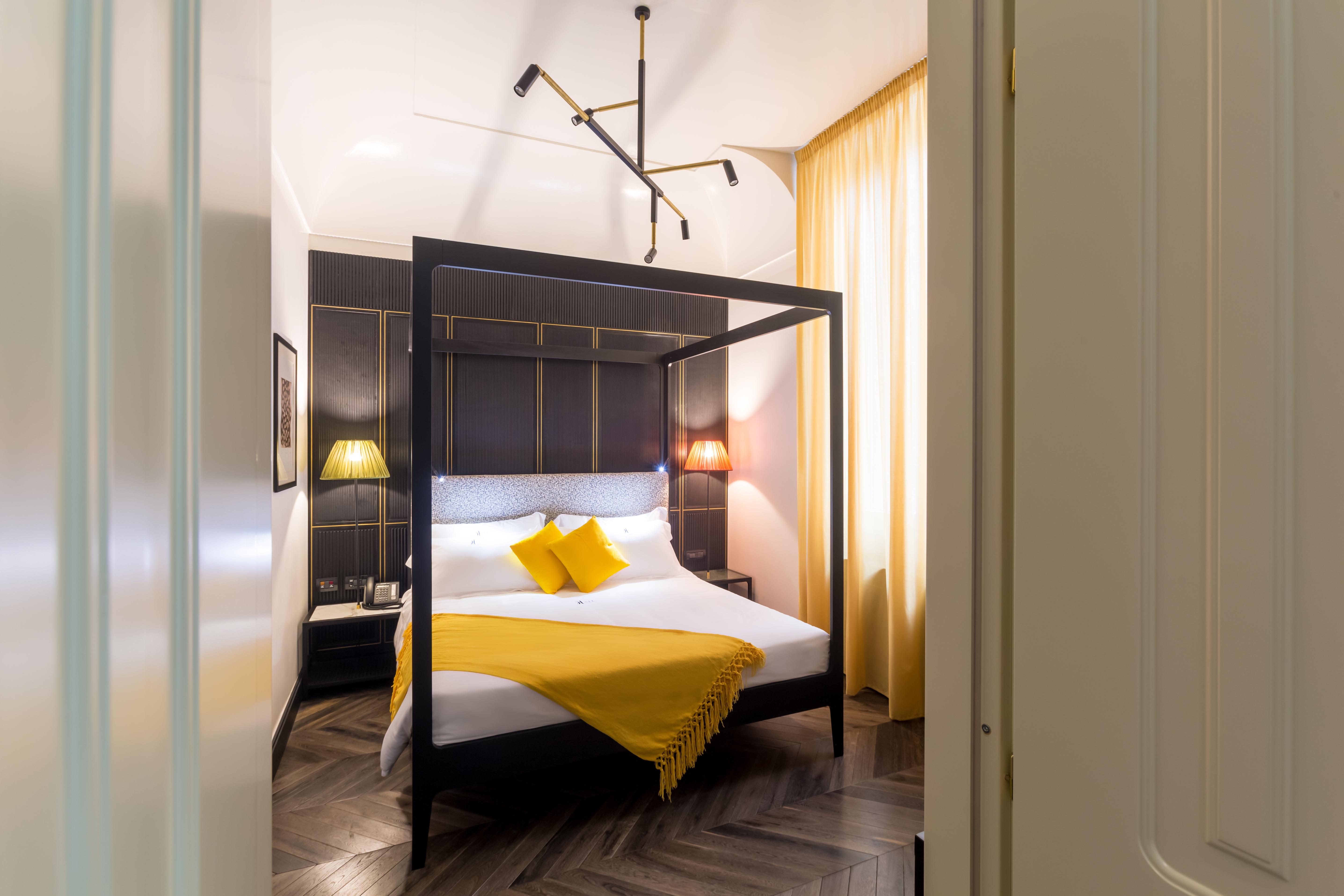 The H'all Tailor 5* Rome