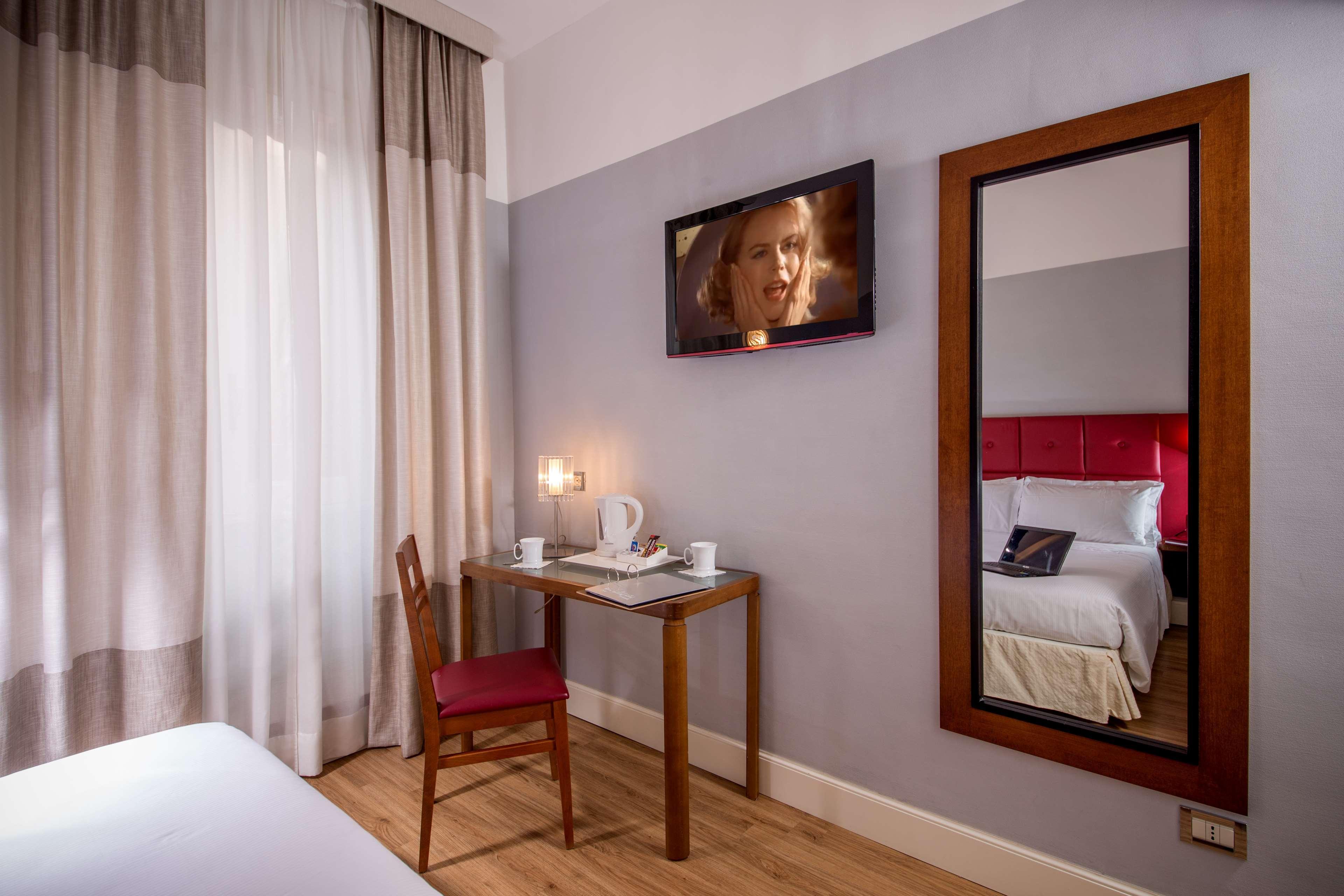 Western Astrid Rome
