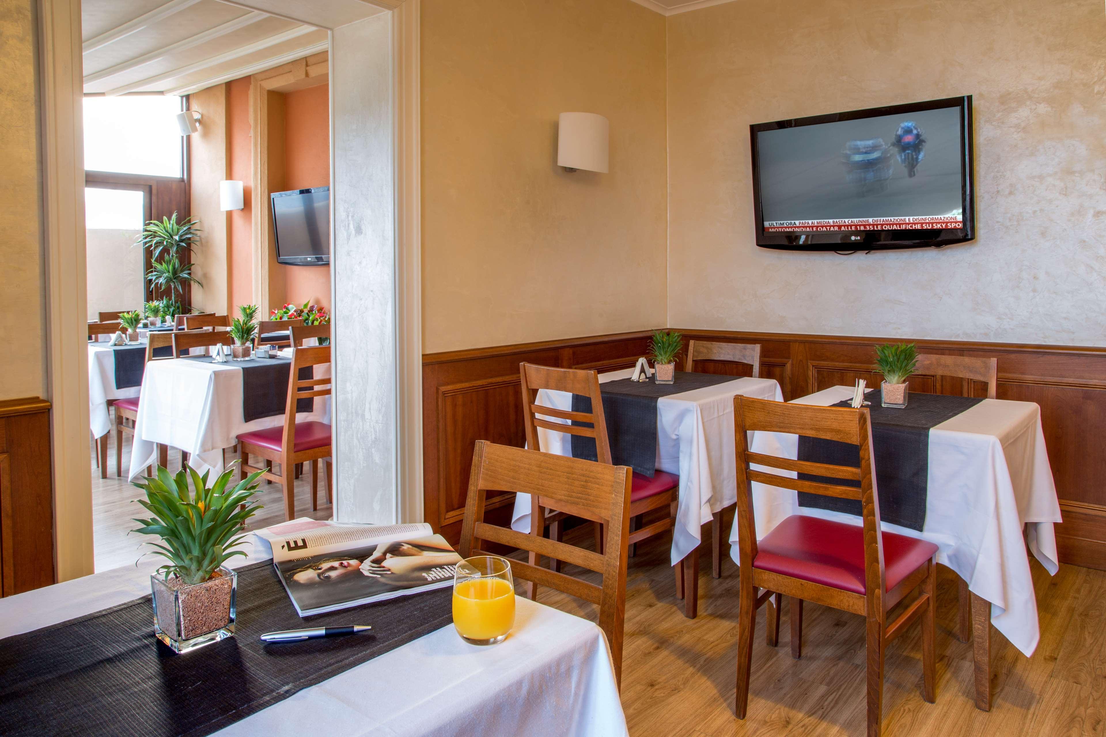 Western Astrid Hotel 3*