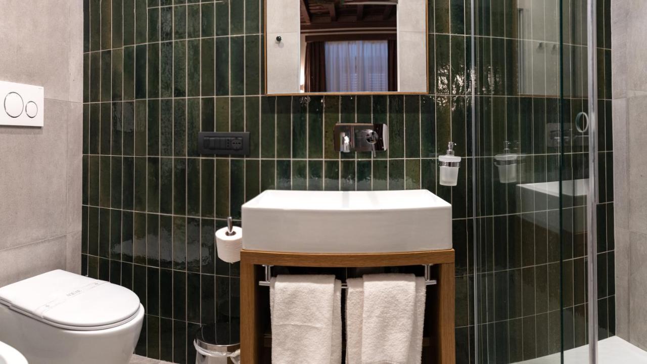 Affittacamere Castel Sant'angelo Luxury & Tour