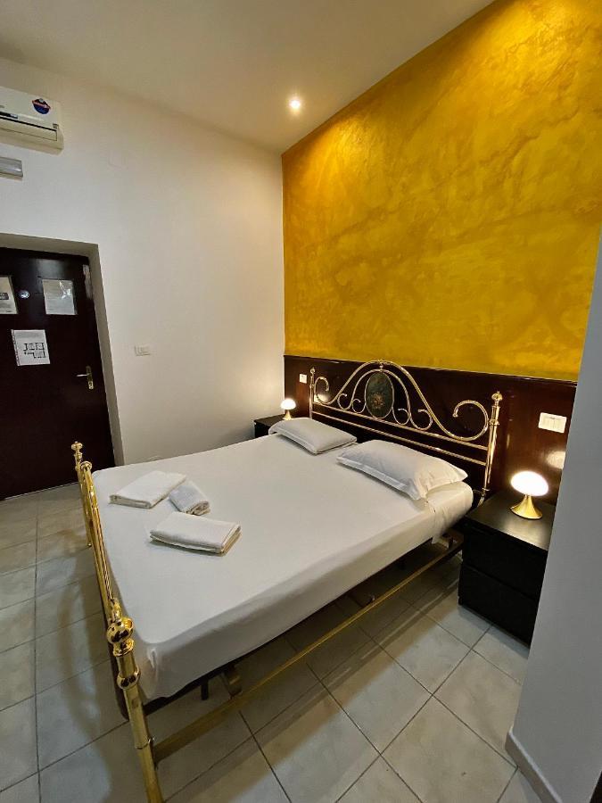 Termini 4 * Rome
