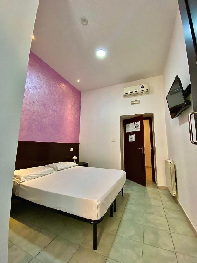 Termini 4 * Rome