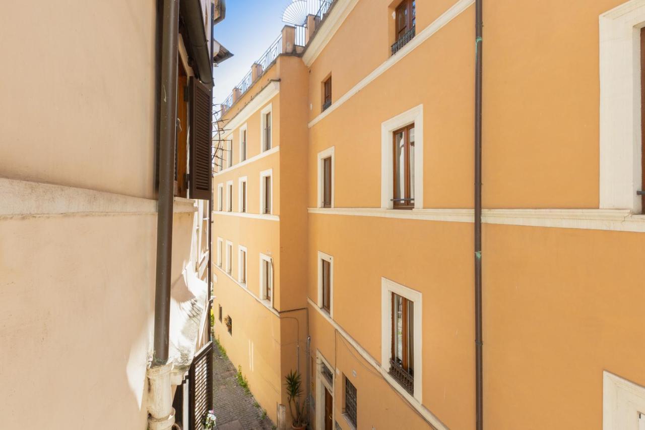 Amazing Historical - Jewish Ghetto * Roma