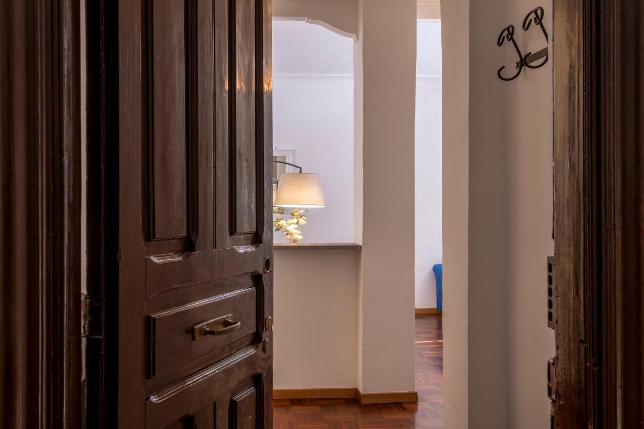 Claudia Vatican House Rome