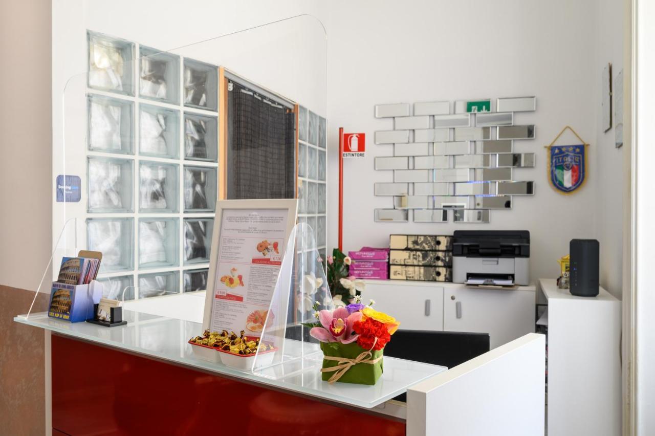 Cola Di Rienzo Suite Guest House 3*