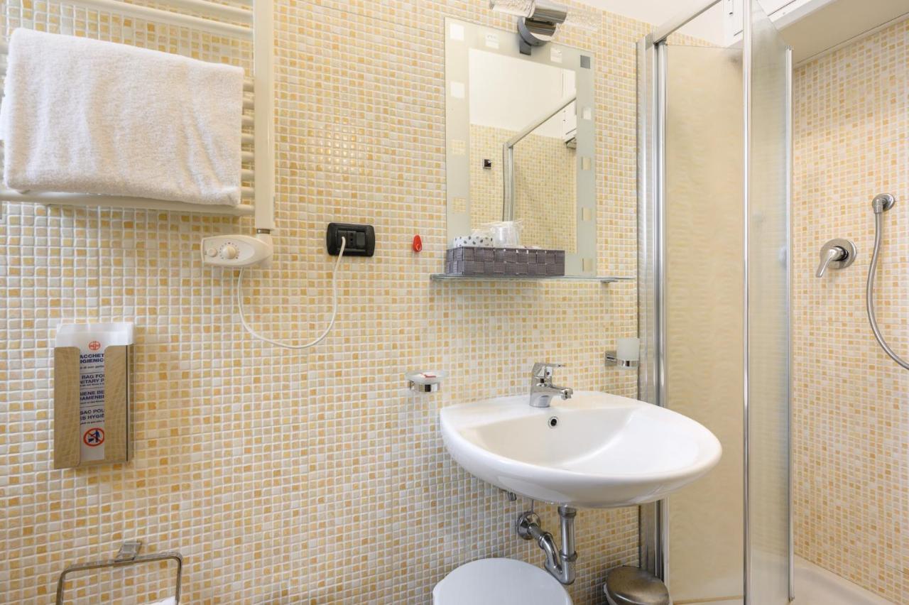 Cola Di Rienzo Suite Guest House 3*