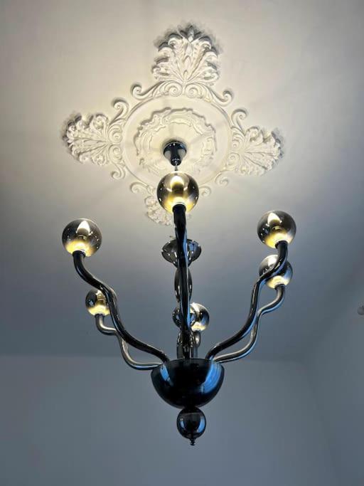 Virginia - Stazione Termini Apartment Rome