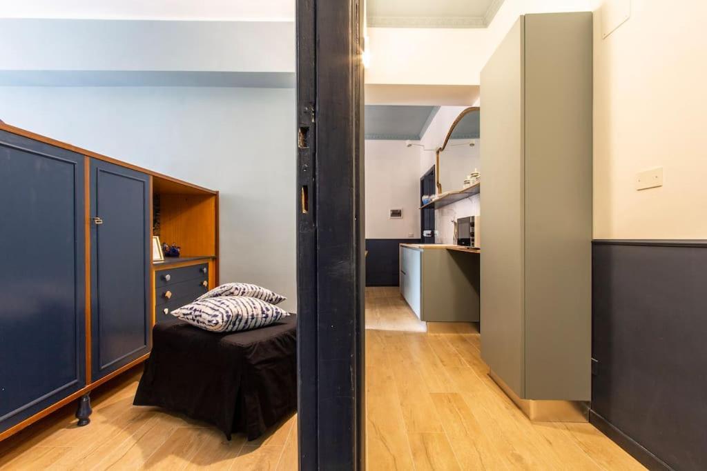Rasella44, Blu Apartment
