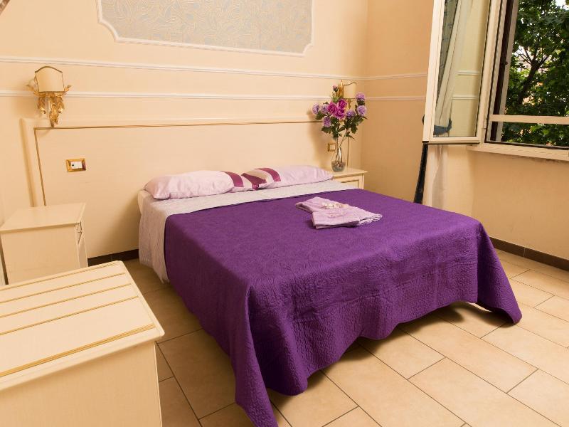 Guest house Cesar Palace 2*