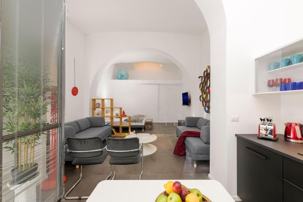 New! Design & Modern * Rome