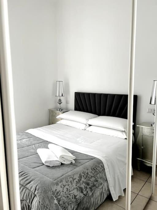 Virginia - Stazione Termini Apartment Rome