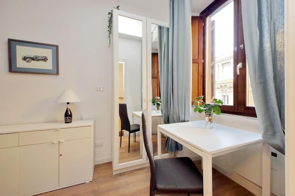 Leto Apartment *