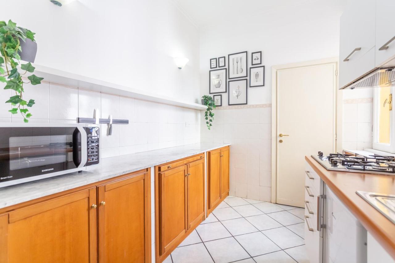Apartment Daplace - Alma Rome