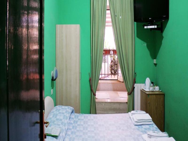 Guest house Alessandro A San Pietro Bed Rome