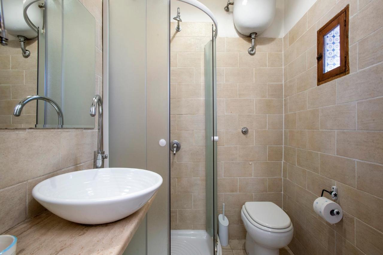 Savelli Attic Apartment Rome