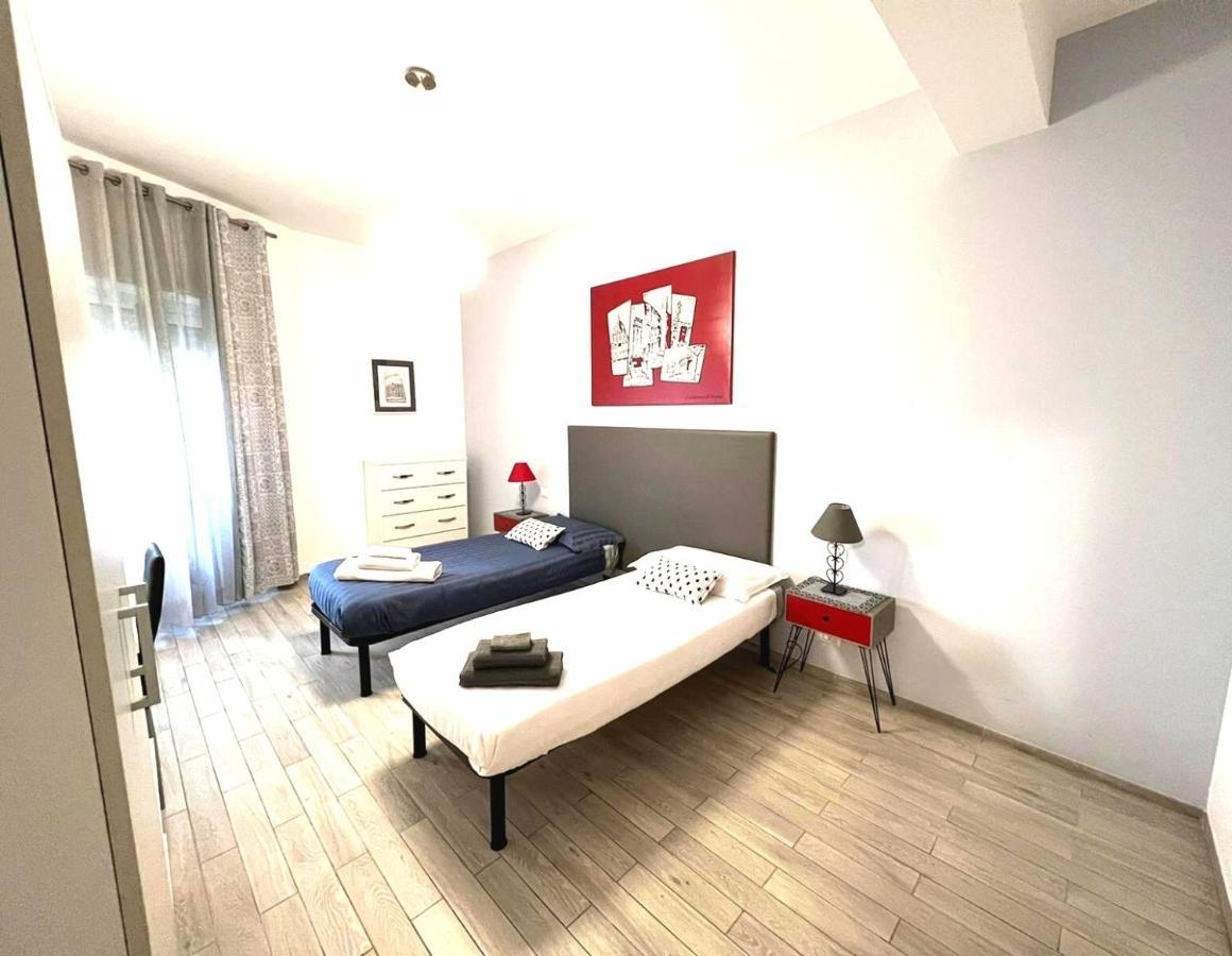 I Cantoni Di Rome