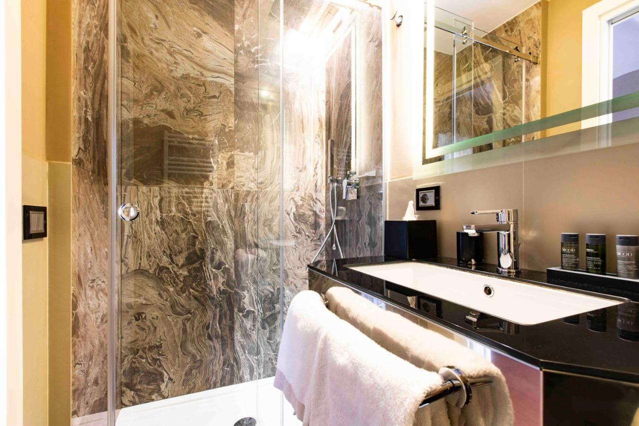 Aparthotel Unica 4*