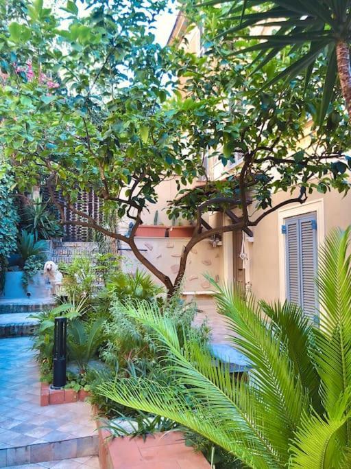 Isola Roger - Con Giardino A * Rome