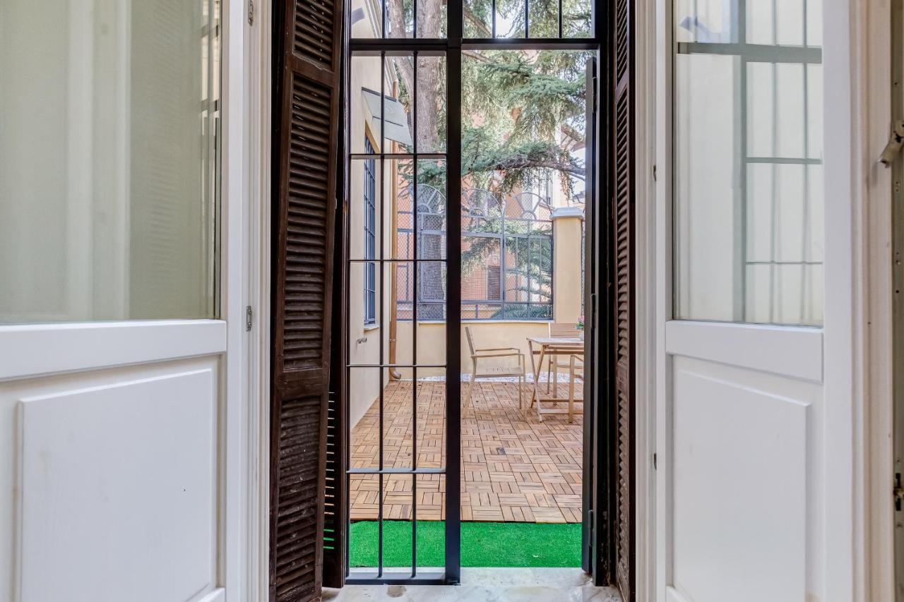 Jmartins Colosseo Guest house Rome