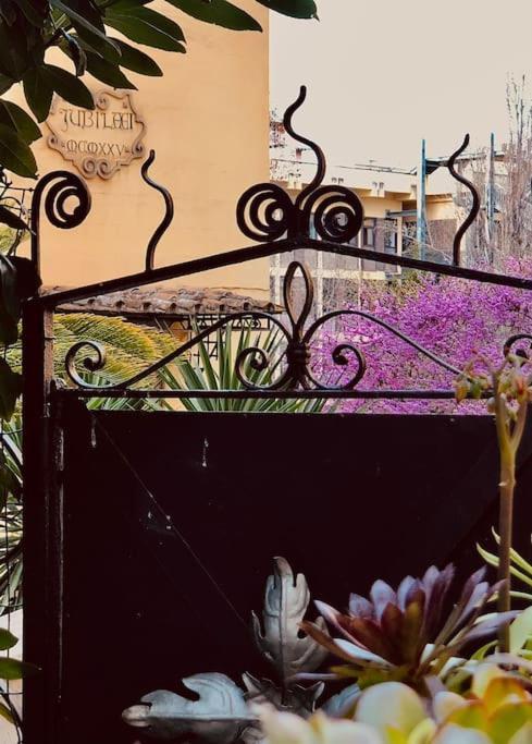 Isola Roger - Con Giardino A * Rome
