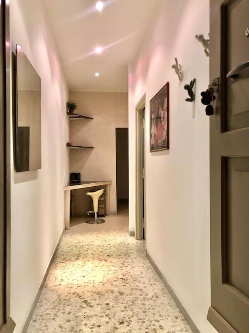 Isola Roger - Con Giardino A Holiday home Rome