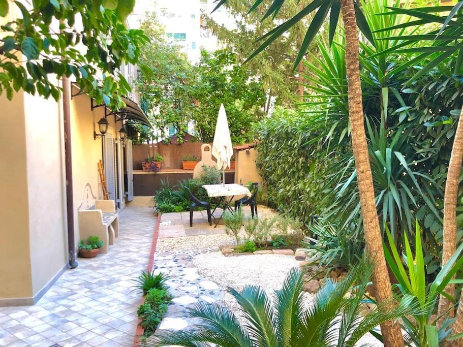 Isola Roger - Con Giardino A