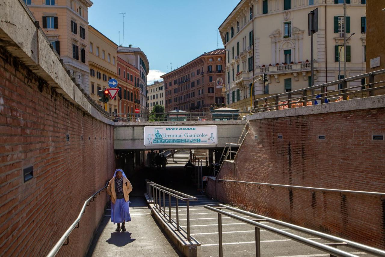 Fornaci Vatican Flat * Roma