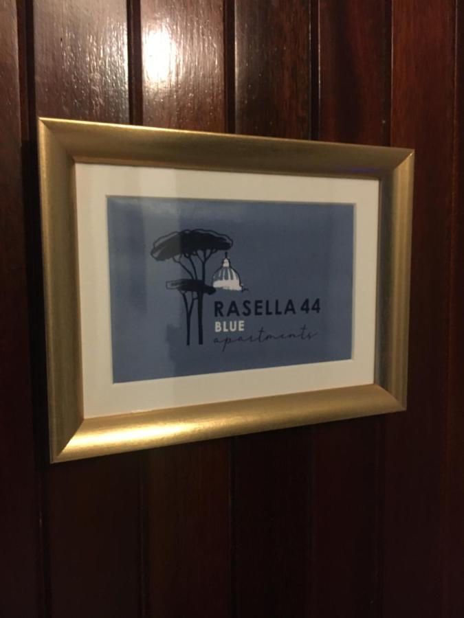 Rasella44, Blu Apartment *