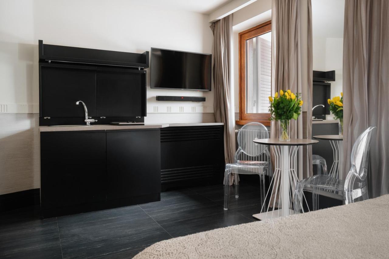 Unica 4* Rome